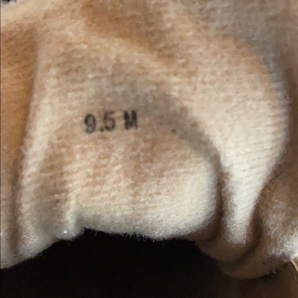 Suede booties - Picture 8 of 9